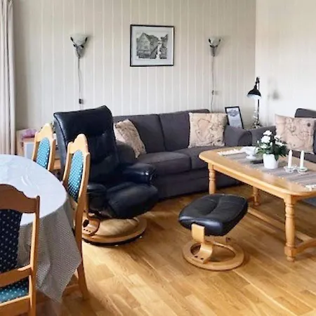 Hernar Holiday home Bovagen